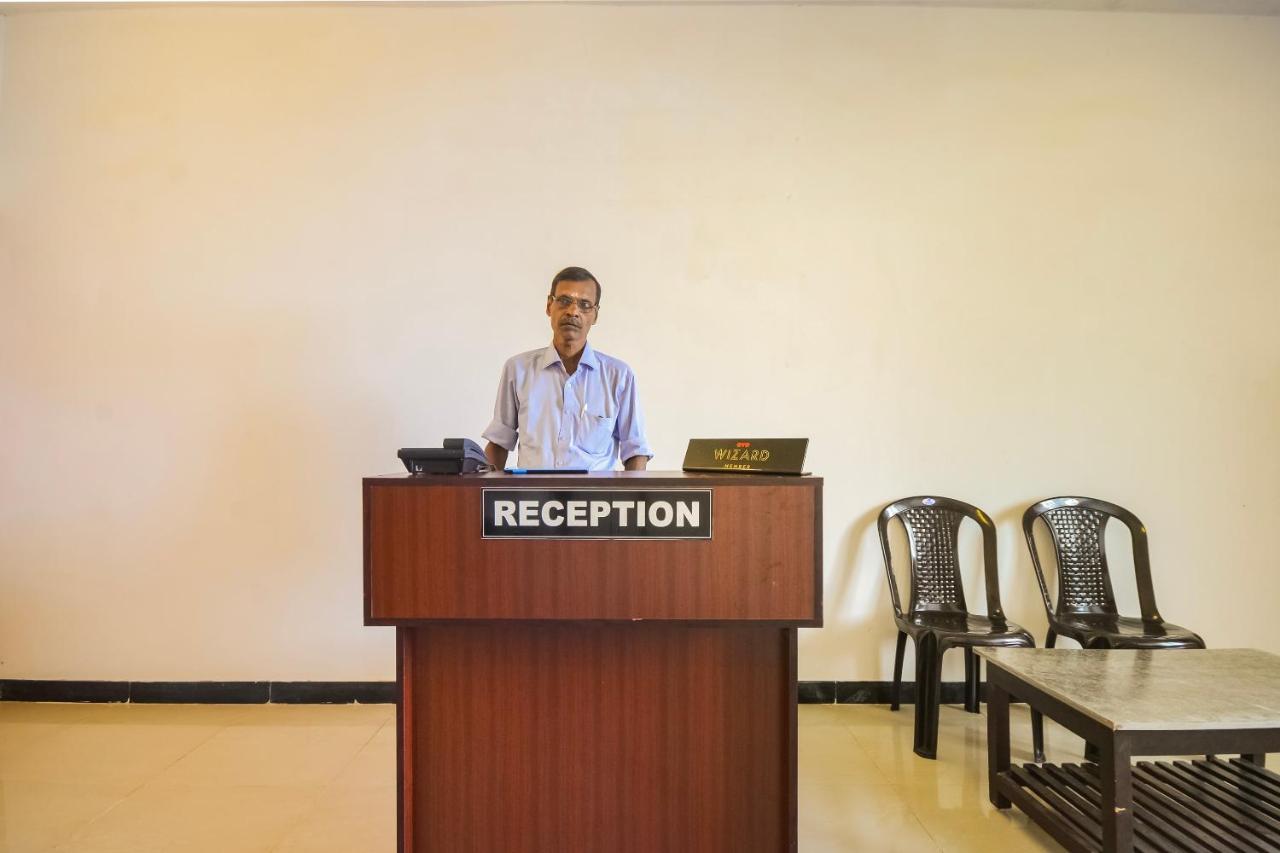 Oyo 67267 Ss Residency Singanallur Exterior photo